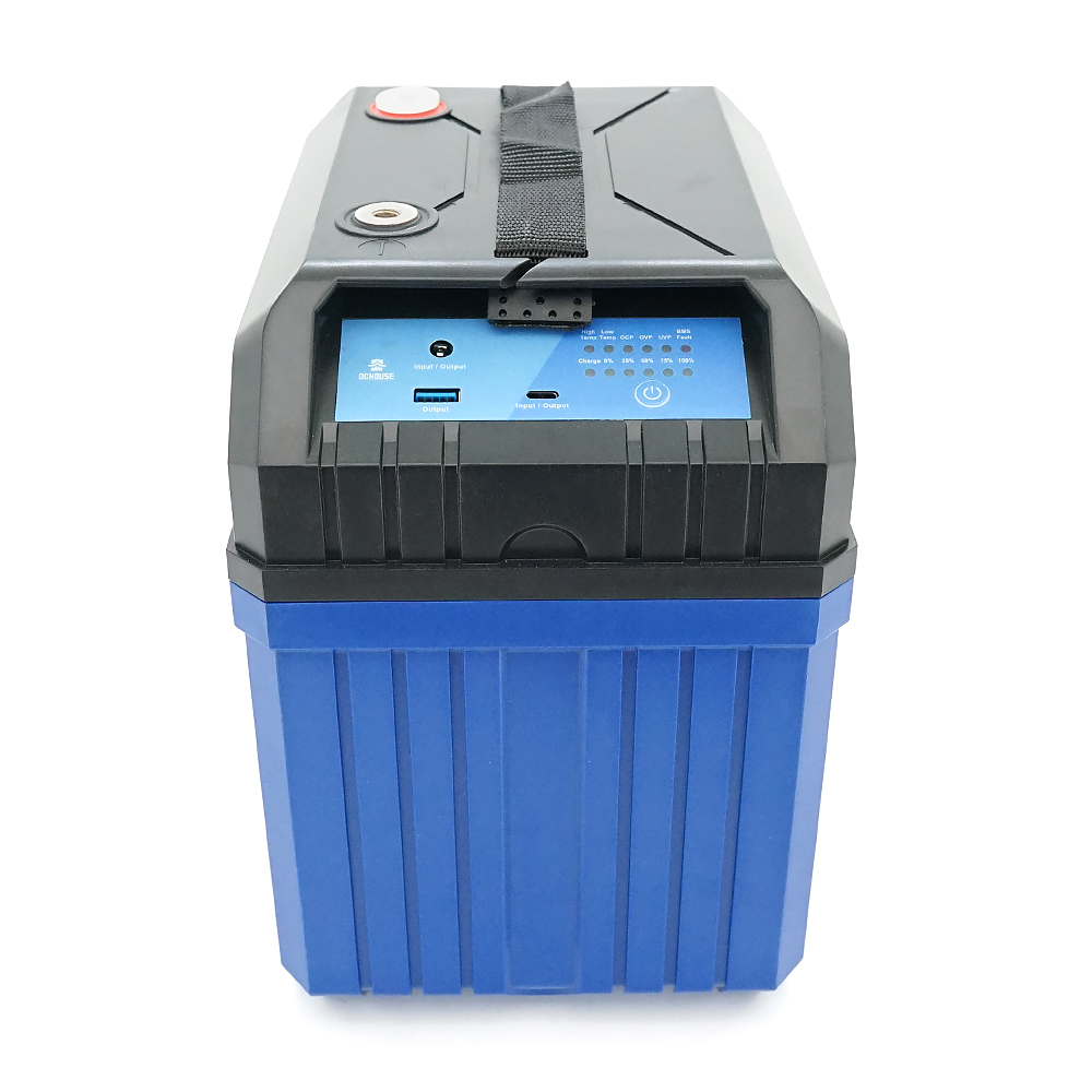 Акумуляторна батарея DC HOUSE LiFePO4 12,8V 100Ah,(50/100A), 0°C до 55°C, гвинт M8,Type-C DC Ports, 260х168х209 мм. 10.8 кг